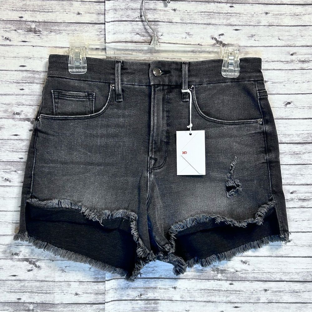 Good American Good Curve Shorts